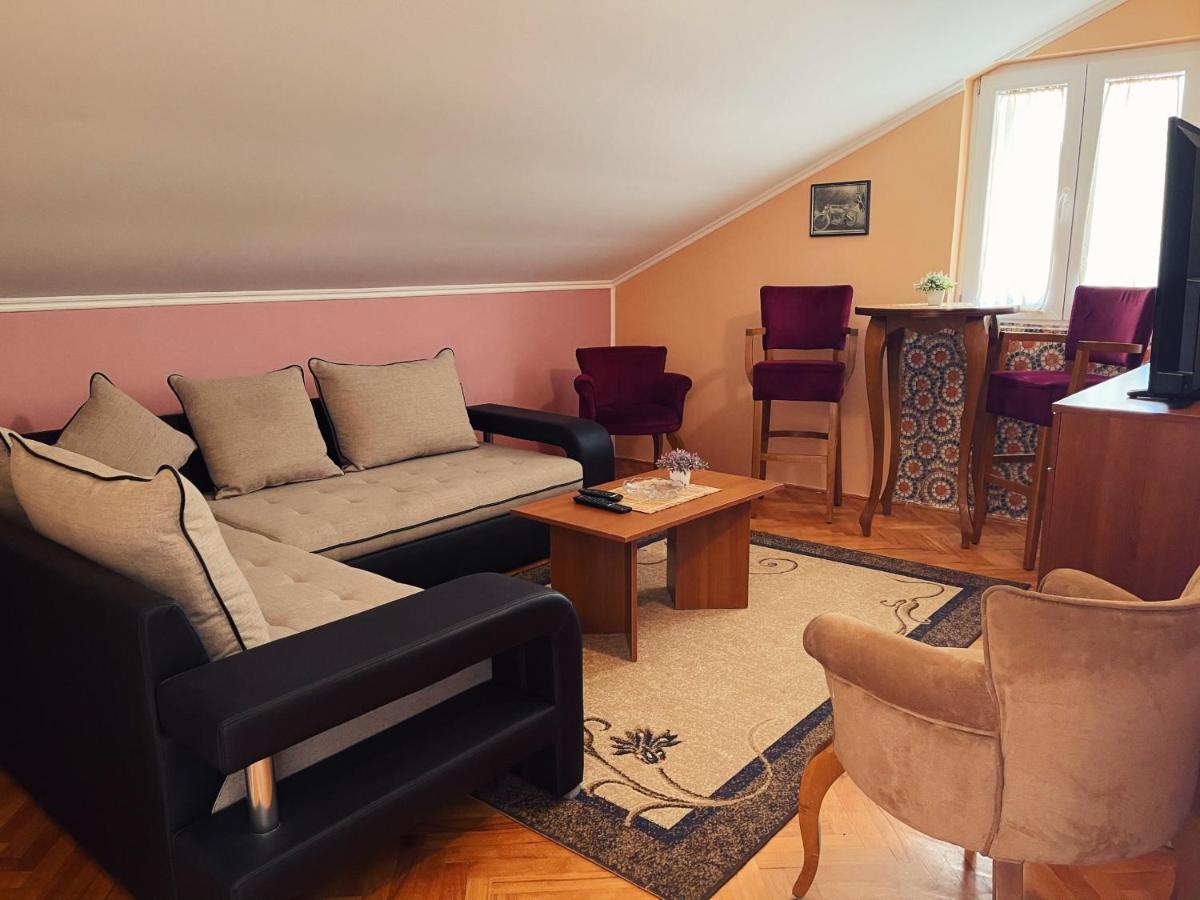 Vila Duricic 300M Od Mora 호텔 Ðenovići 외부 사진